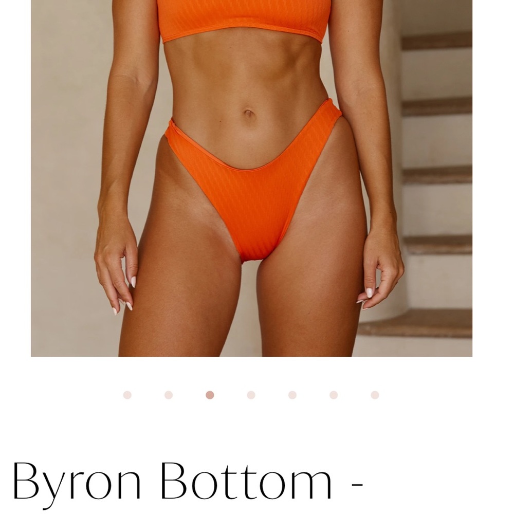 NWT Monday Swimwear Byron Bottoms in Persimmon size Medium